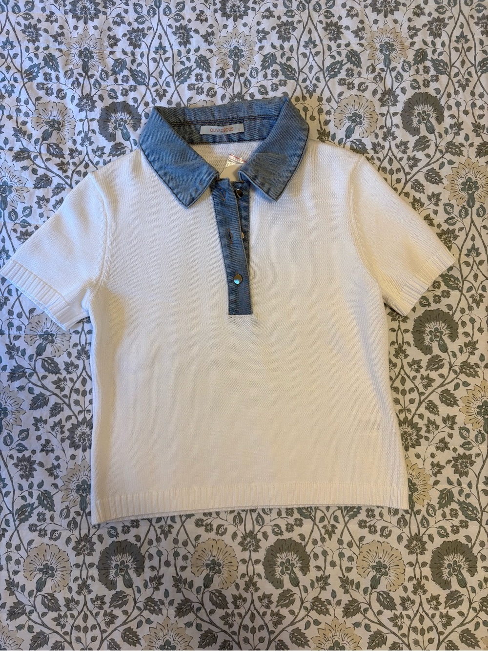 Olivaceous White Knit Button-Down Top with Denim Collar